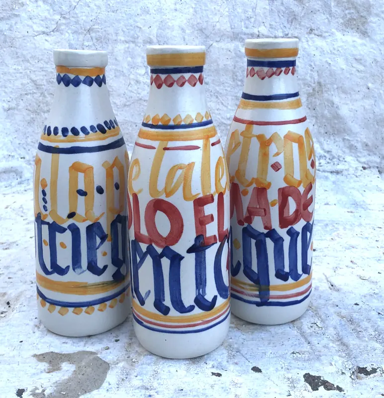 Conjunto de botellas 6