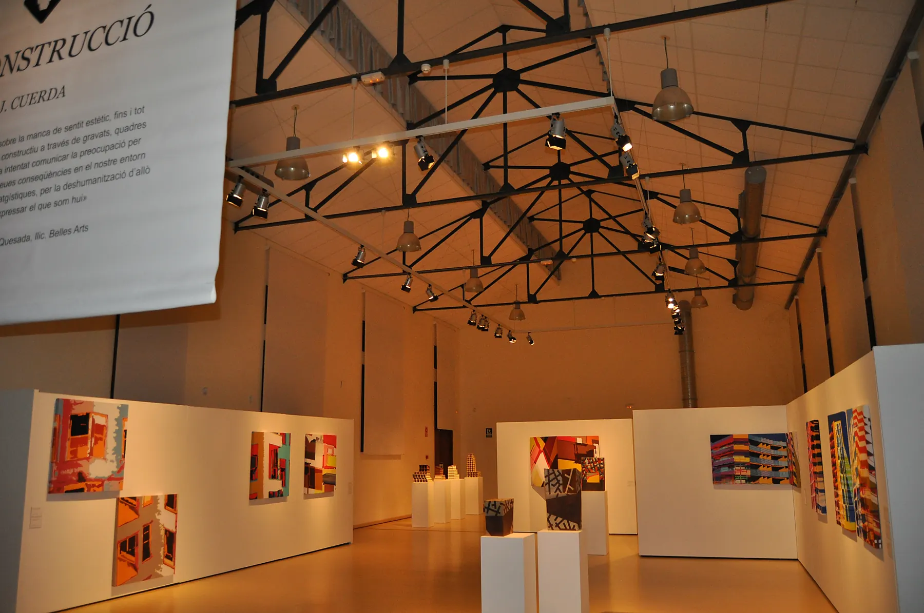 Vista de la exposición en L’Escorxador